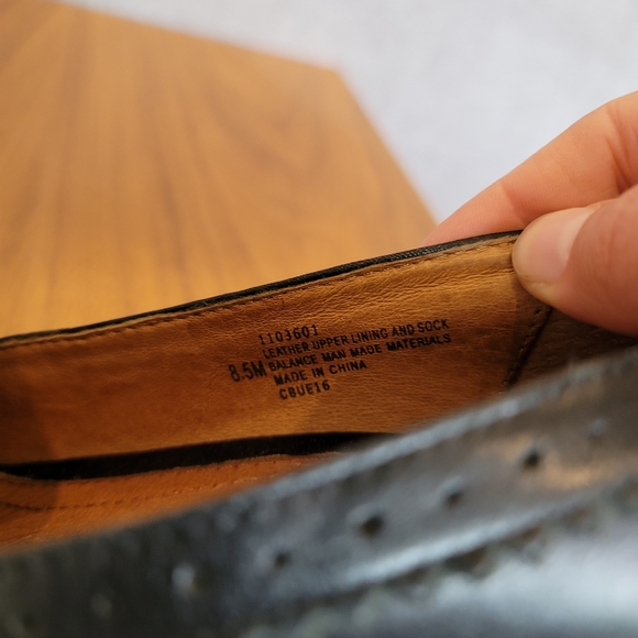 Genuine Leather Loafers Black - Picture 6 of 6